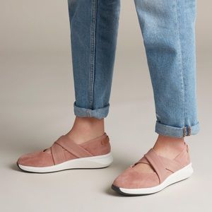 Clarks Unstructured Suede Slip-On Sz 9 In Rose